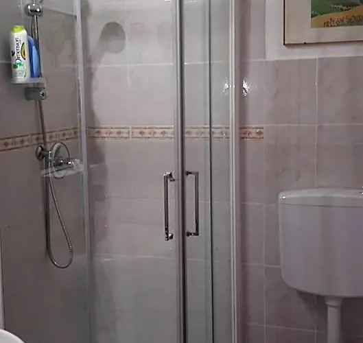 Le Tre Sorelle Garbatella 4* Roma